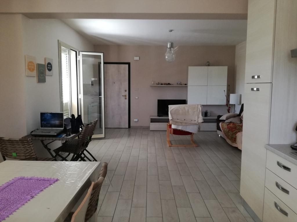 Appartement Casa Jolie à Fiumefreddo di Sicilia Extérieur photo