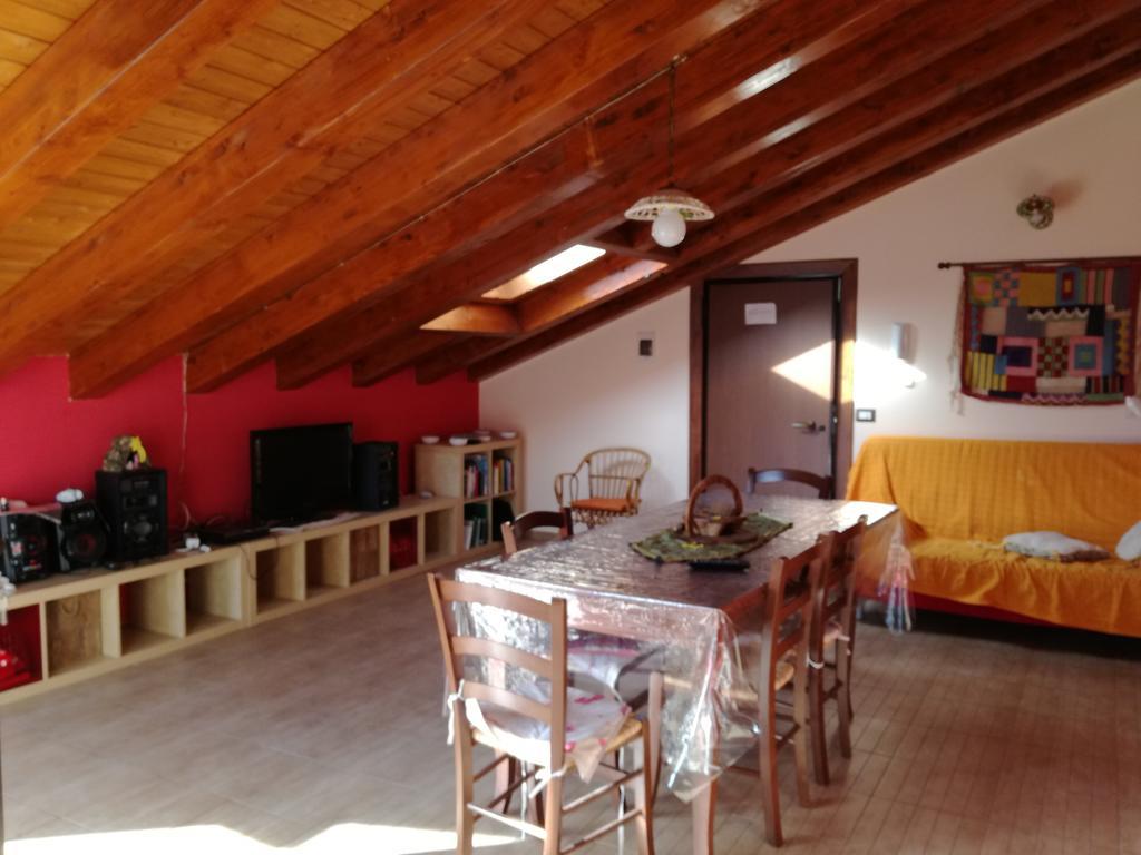 Appartement Casa Jolie à Fiumefreddo di Sicilia Extérieur photo